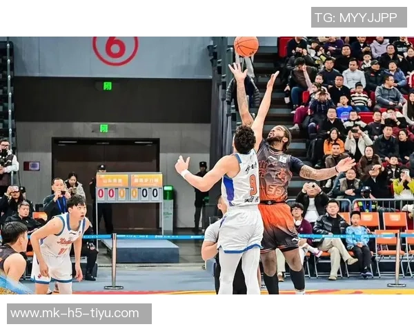 常规赛第七轮客场失利南京天之蓝轻取对手篮板保护失误成关键 常规赛第七轮客场失利南京天之蓝轻取对手篮板保护失误成关键