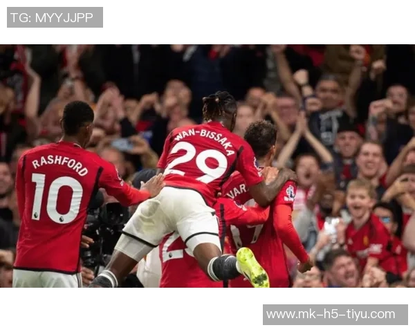 曼联战平狼队后球迷呼吁引援俱乐部冬窗或无大动作